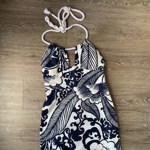 Milky of New York Gorgeous Long Keyhole Dress